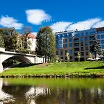 River Side Nr 15 *