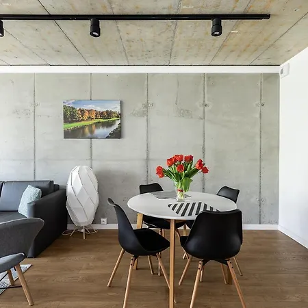 Apartman River Side Nr 15 *