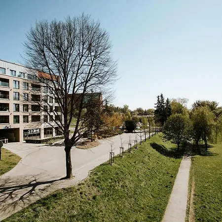 Apartment River Side Nr 15 *