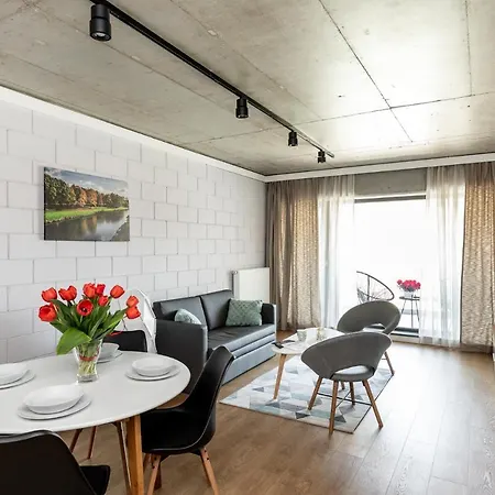 River Side Nr 15 * أوشفينجم