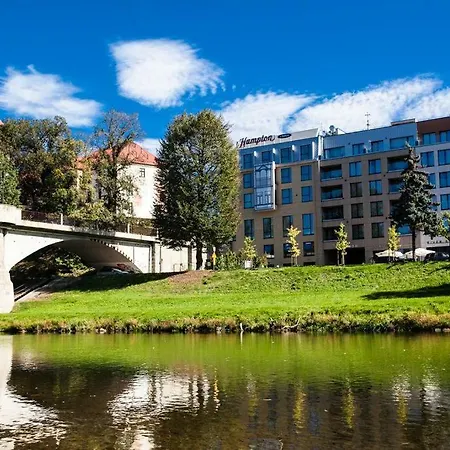 River Side Nr 15 *