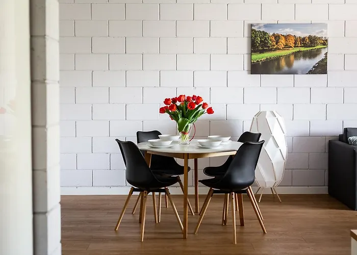 Apartment River Side Nr 15 *